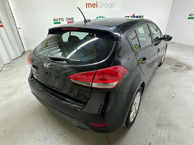 2016 Kia Forte 5-Door EX