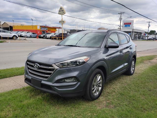 2016 Hyundai Tucson SE