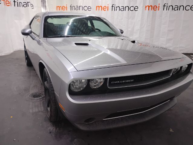 2013 Dodge Challenger SXT