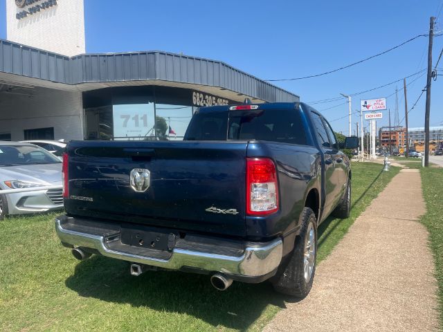 2021 RAM 1500 BIG HORN Crew Cab 4WD