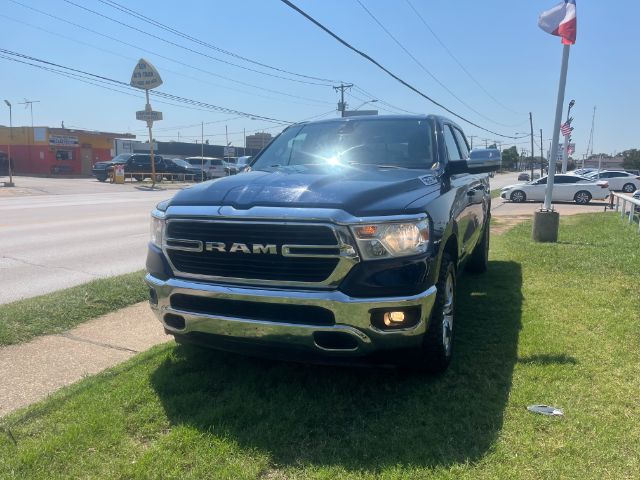 2021 RAM 1500 BIG HORN Crew Cab 4WD