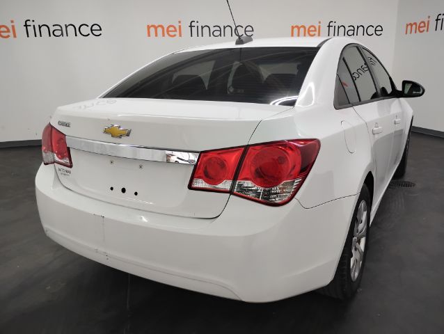 2015 Chevrolet Cruze LS Auto