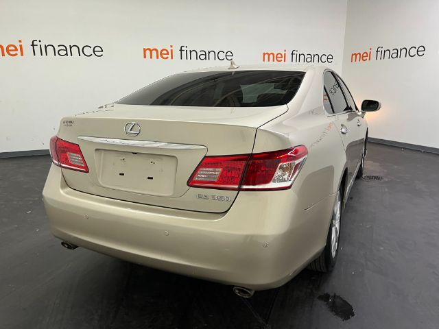 2011 Lexus ES 350 4D SEDAN