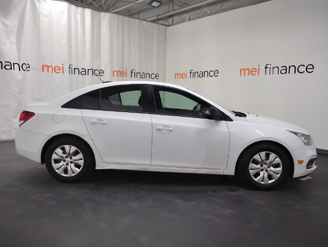 2015 Chevrolet Cruze LS Auto