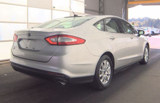 2016 Ford Fusion S