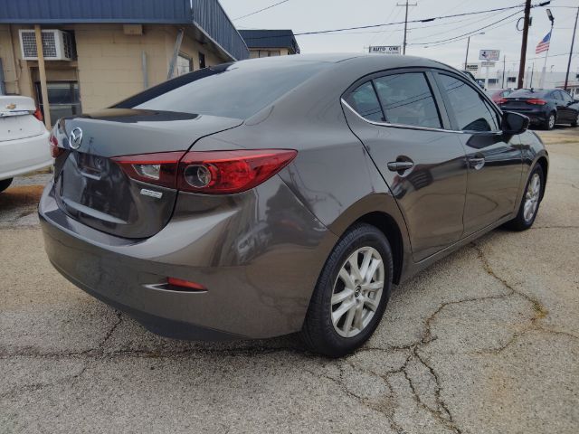 2018 Mazda Mazda3 Sport