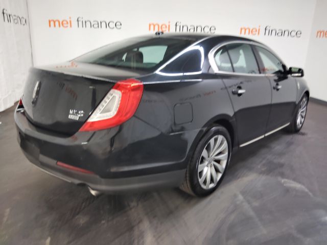 2014 Lincoln MKS BASE