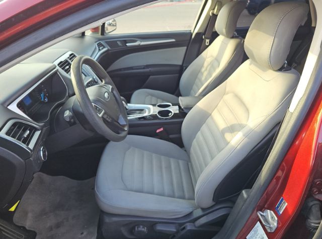 2014 Ford Fusion S