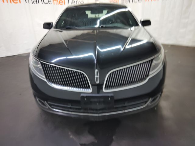 2014 Lincoln MKS BASE