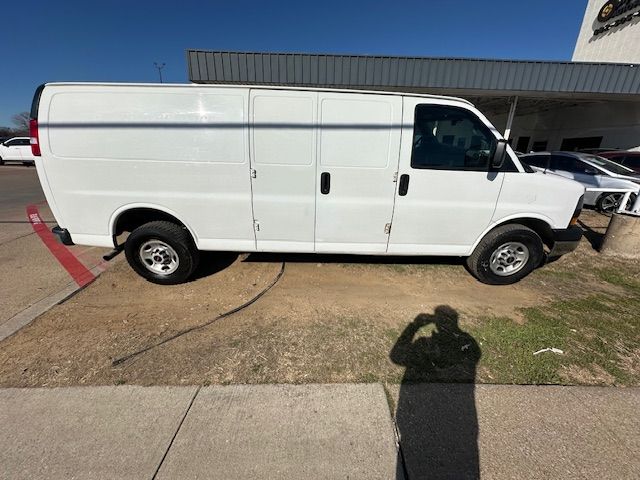 2021 GMC Savana G2500 Extended Cargo
