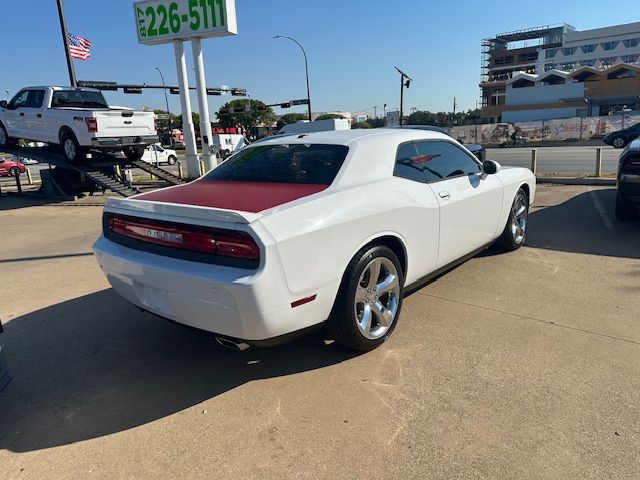 2012 Dodge Challenger SXT Plus
