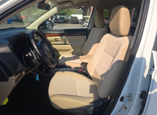 2014 Mitsubishi Outlander GT