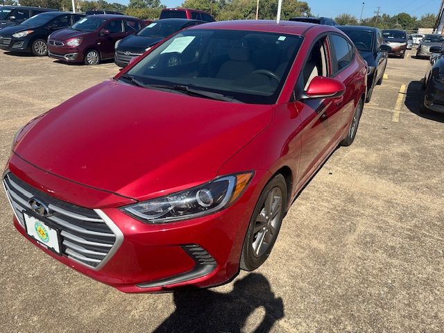 2017 Hyundai Elantra SE's photo