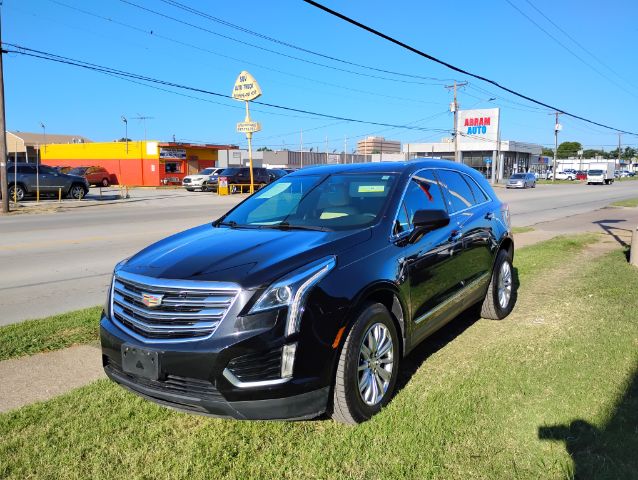 2017 Cadillac XT5 Standard