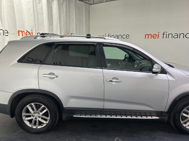 2015 Kia Sorento LX 2WD