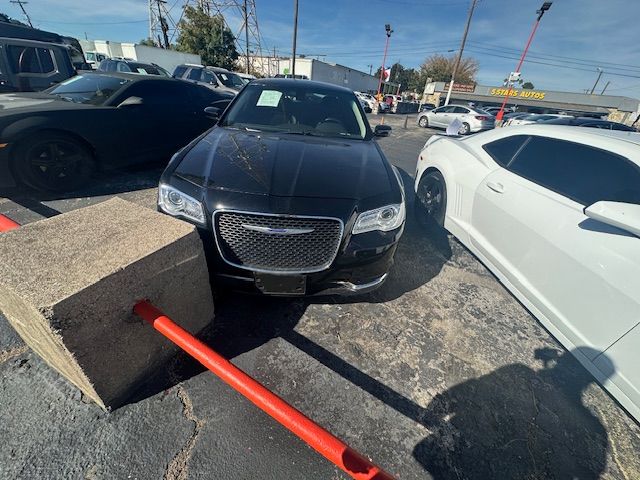 2018 Chrysler 300 Touring L AWD