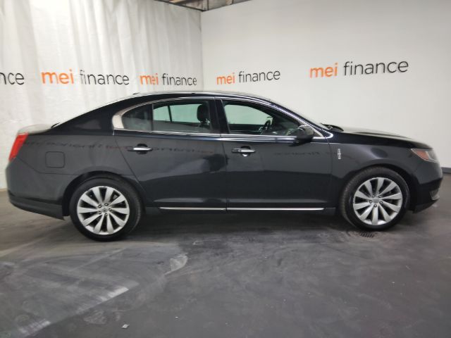 2014 Lincoln MKS BASE