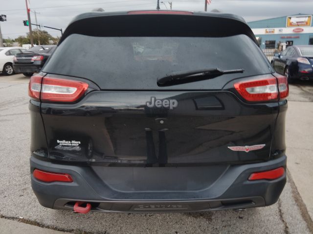 2016 Jeep Cherokee Trailhawk