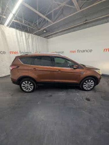 2017 Ford Escape Titanium FWD