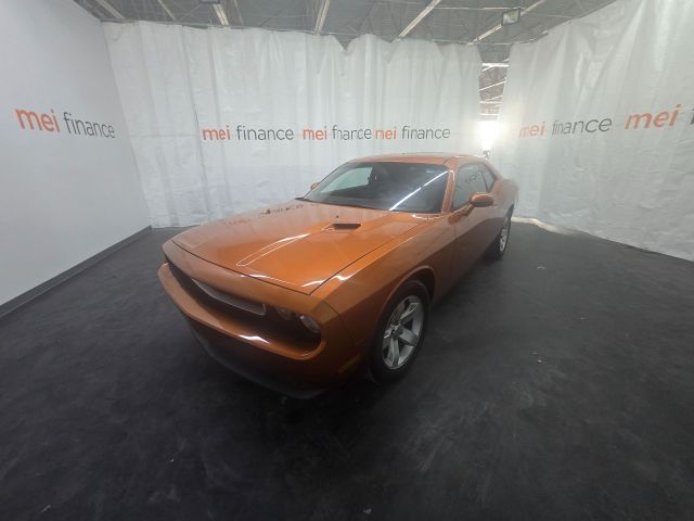 2011 Dodge Challenger SE