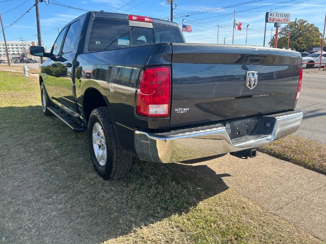 2019 RAM 1500 SLT Crew Cab 4WD