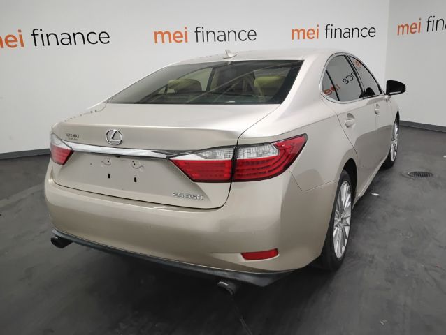 2013 Lexus ES 350 4D SEDAN